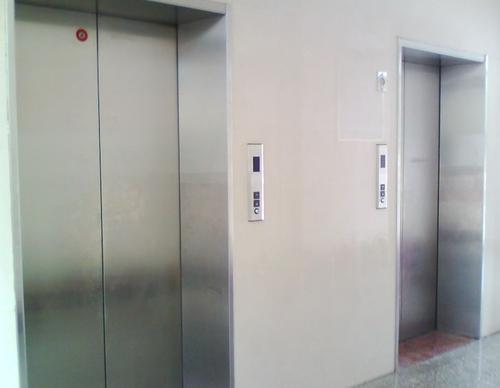 电梯公司讲解电梯层门都有哪些要求